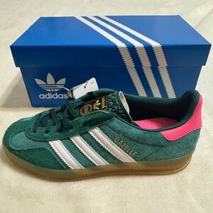 ** Price Drop** Brand New In Box Women's Adidas Gazelle Size 5